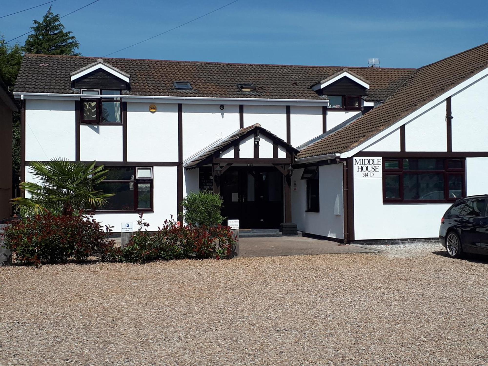 Middle House Bed and Breakfast Coventry Eksteriør billede